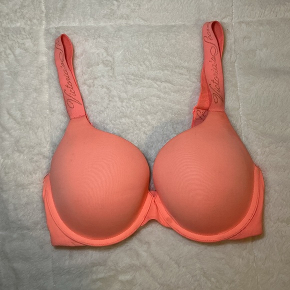 Victoria's Secret Coral Bra - Picture 2 of 7